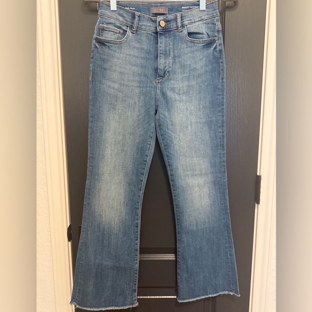 DL1961 Bridget Cropped Instasculpt Boot Jeans | Light Indigo | 28 | NWOT - Picture 6 of 8